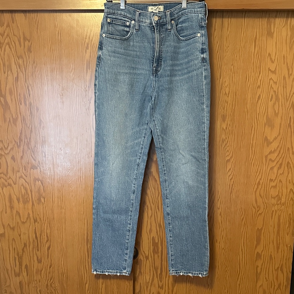 Blue High-Waisted Jeans